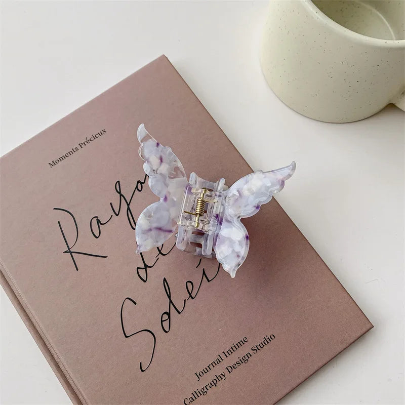 New Vintage Acetate Hair Claw Clip Sweet Butterfly Hair Clip Hairpin Barrettes Trendy close-up view