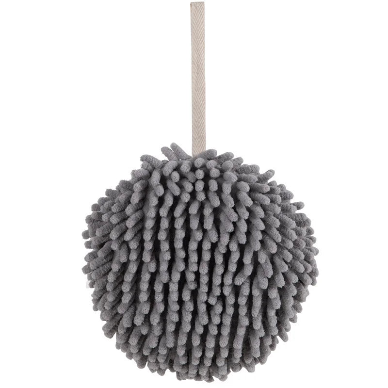 Tapestry-style wet wipes, kitchen and bathroom towel balls with hanging rings, quick- lifestyle view