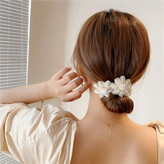 Elegant Shell Pearl Lazy Hair Curler Bow Barrettes Braided Hair Artifact Vintage Women F detail view