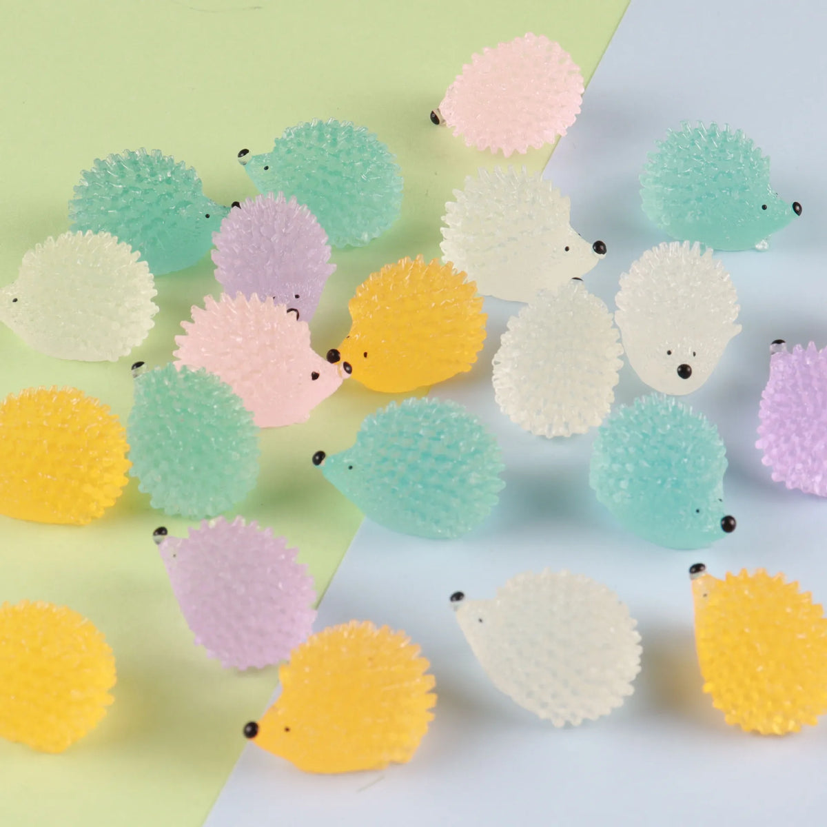 5/10PCS Luminous Mini Resin Hedgehogs Figures Glow in The Dark Tiny Resin Hedgehogs additional angle