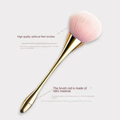 Nail Art Brush Art Dust Brush for Manicure Beauty Brush Blush Powder Brushes Fashion G close-up view