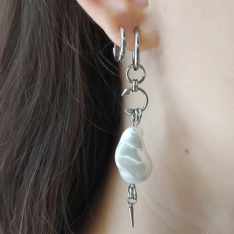 Korean Fashion Irregular Pearl Rivet Earrings for Female Punk Charm Aesthetic Geometric detail view