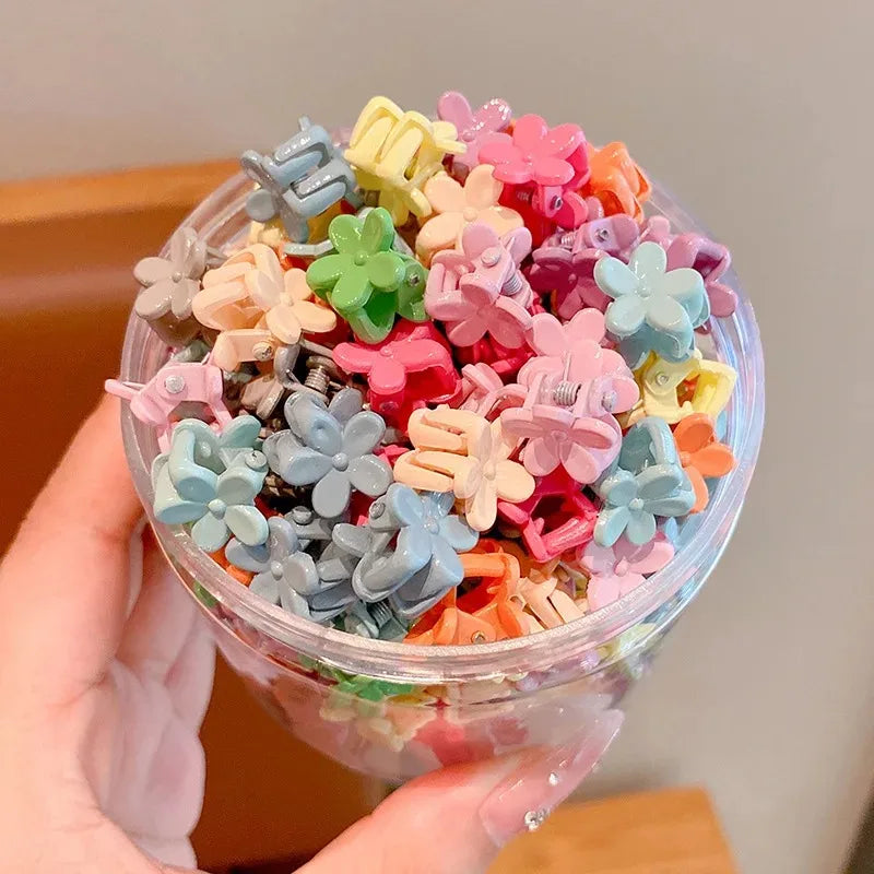 50Pcs Girls Cartoon Hair Clips Cute Small Claw Clips Flower Star Design Children's additional angle