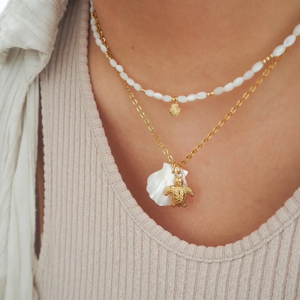 Gold Starfish Pendant Necklace for Women | Stainless Steel Beach Jewelry detail view