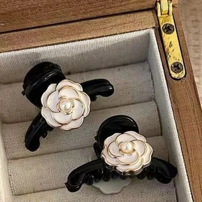 2Pcs Retro French Black Temperament Camellia Small Grip Princess Hair Clip Side Hairpin Clip wholesale