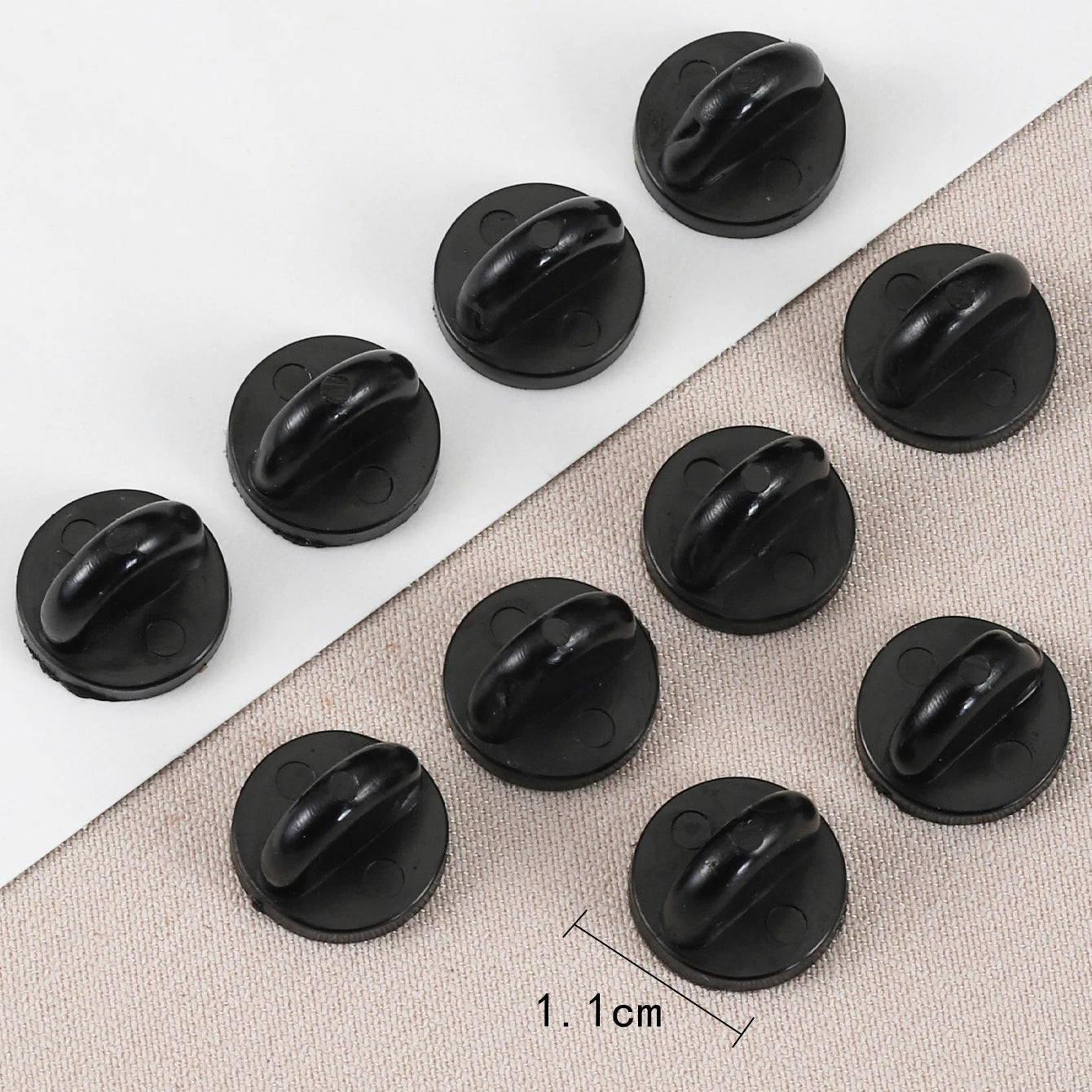 50pcs Black Rubber Brooch Pin Back Squeeze Badge Holder Butterfly Clasp Clutch