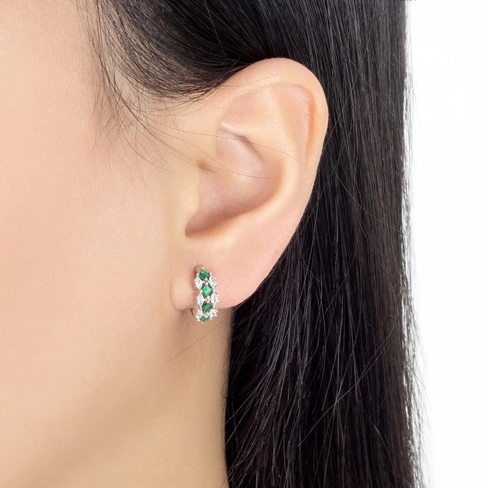 New 925 sterling silver green zircon earrings exquisite earrings suitable for women pa close-up view