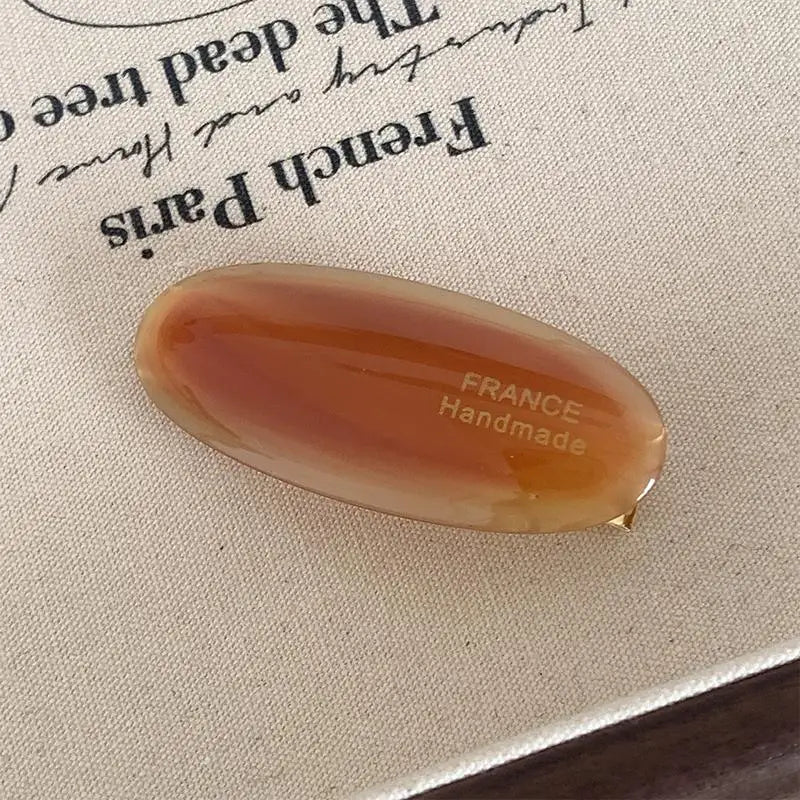 Elegant French Style Hair Clips for Women Simple Retro Oval Acetic Acid Barrettes Lightw detail view
