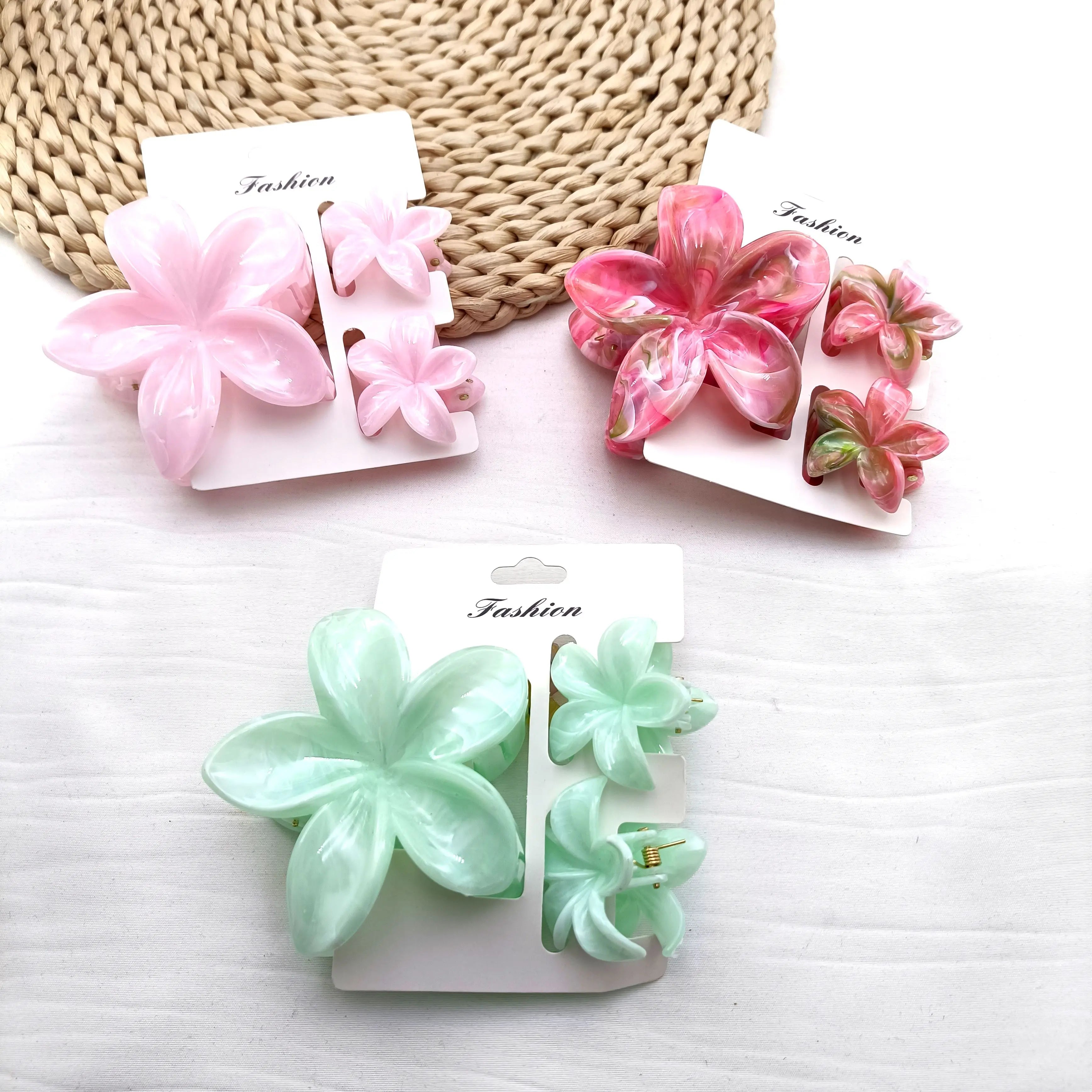 3/6/9/12PCS Hawaiian Gradient Flower Hair Claw Clip For Women Girl Fashion Plastic No lifestyle view