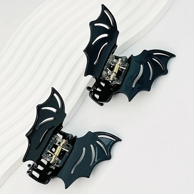 2PCS/SET Medium Bat Hair Clip with Acetic Acid Animal Clip Halloween Party Cosplay He lifestyle view
