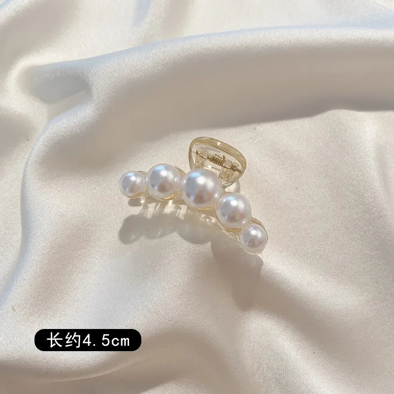 Simulated Pearl Hair Claws for Women Korean Acrylic Hair Clips Girls Large Size Barret close-up view