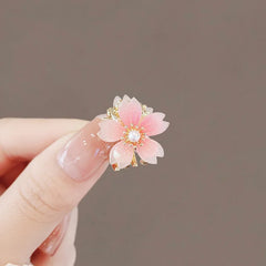 Japanese Style Sakura Mini Hair Claw High-end Princess Head Top Clip Women's Bangs Sid close-up view
