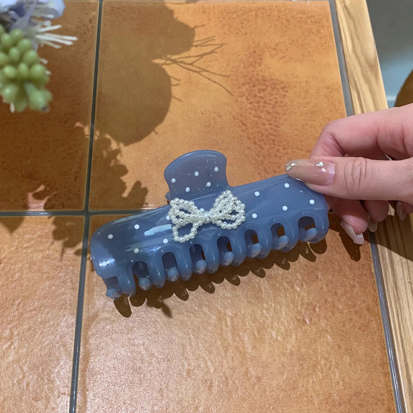 Korean Pearl Bow Polka Dot Grab Clip, Thousand Gold Feeling Disc Hair Shark Clip, Gentle Temperament Hair Grab Disc Hairpin Hair