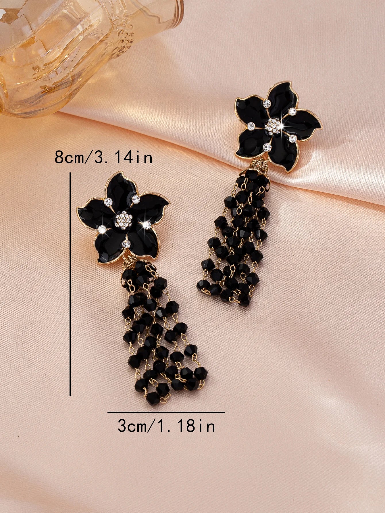 Elegant Summer Versatile Light Luxury High-End Women's Jewelry Earrings, Black Oil-Dr lifestyle view