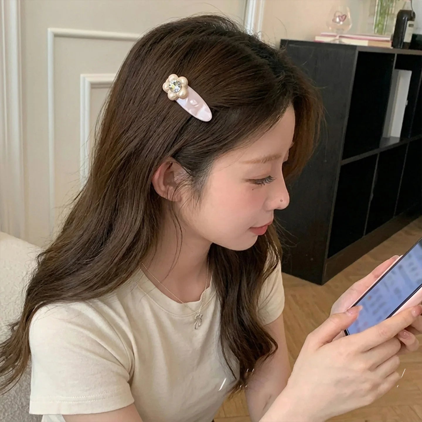 New Fashion Sweet Korean Style Baroque Pearl Flower Clip Women Girls Bangs Clip Cute Duckbill Hair Rhinestone Accessory Pair Set