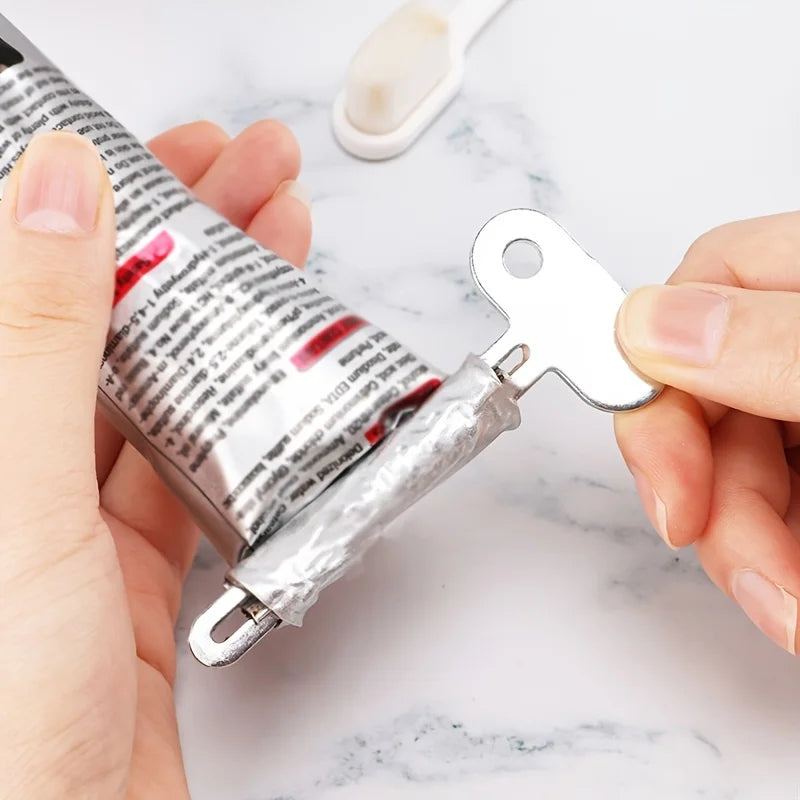Toothpaste Squeezer Tool Hair Oil Paint Squeezer Rotate Dispenser for Ointments Cosmetics Bathroom