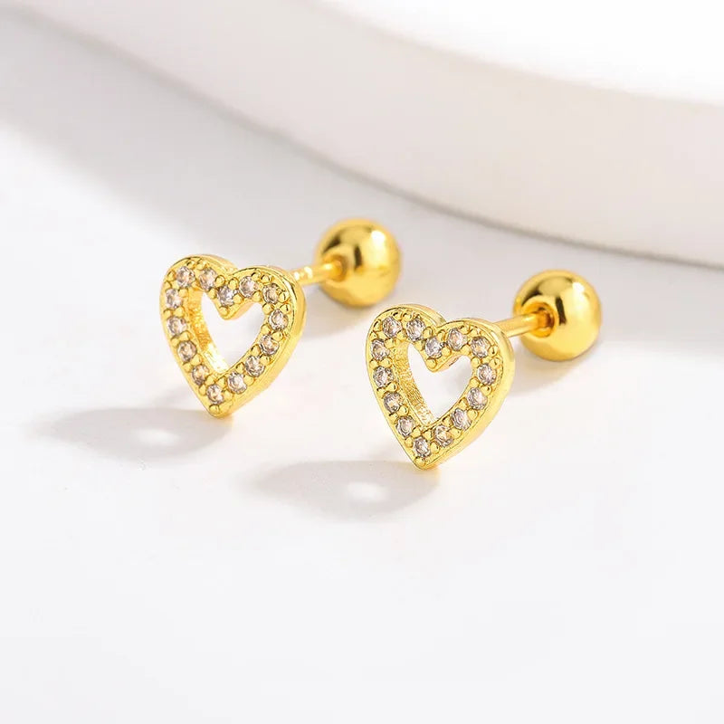 Luxury Golden Heart Earrings Small Exquisite Elegant Clip-On Earrings For Women Tra additional angle
