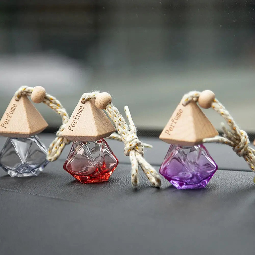 8ml Car Diffuser Bottle Mini Hanging Car Perfume Bottle Car Air Freshener Bottle for for Car Home Boat Truck Decor