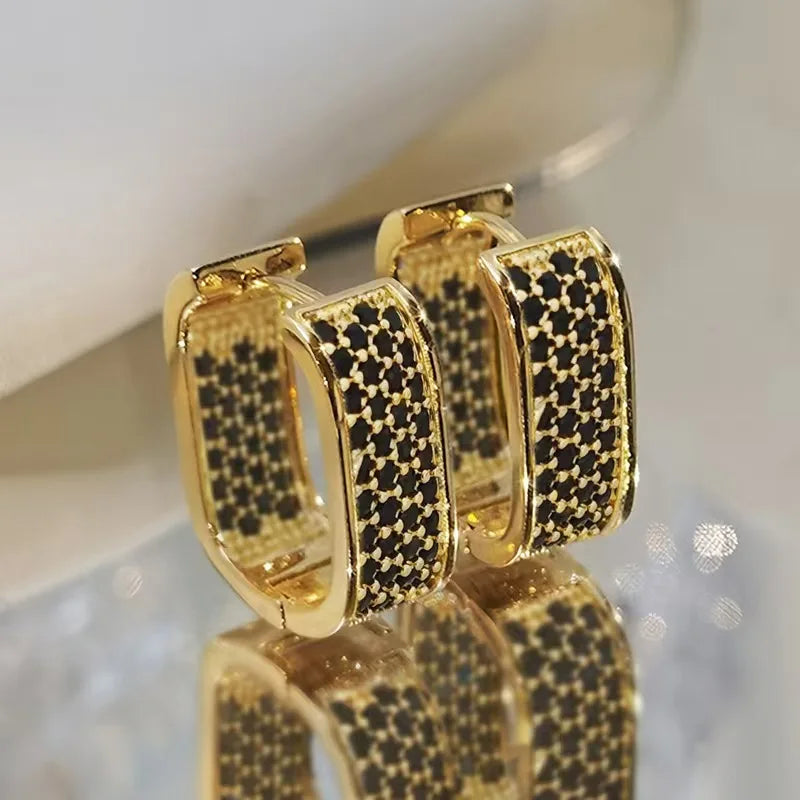 Fashion Diamond-Studded Circle Earrings, Women's Style, Silver / Gold, Simple and Ver alternate view