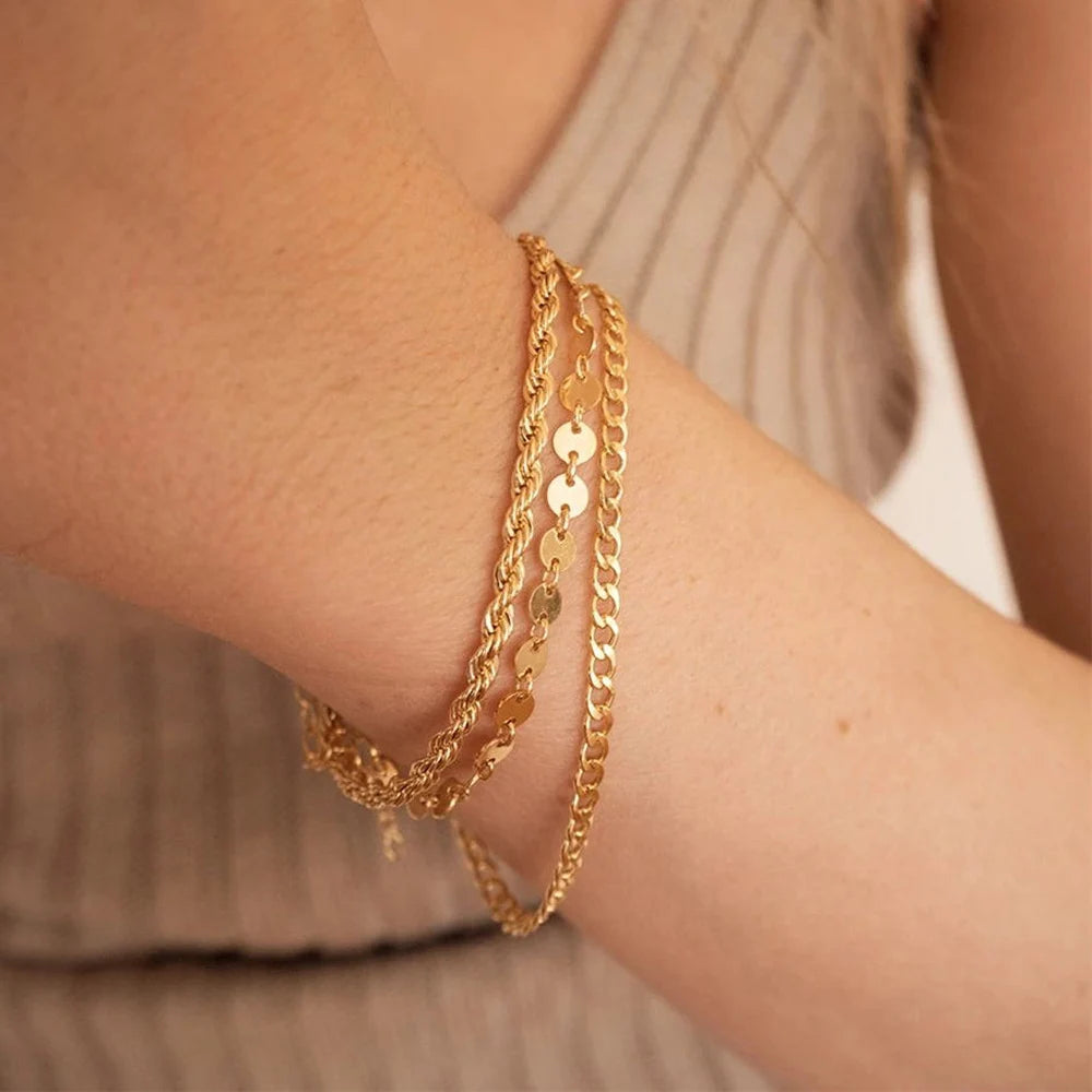 Stainless Steel Chain Bracelet Women, 3mm to 9mm Curb Cuban Chain Bangle Gold Color Un close-up view