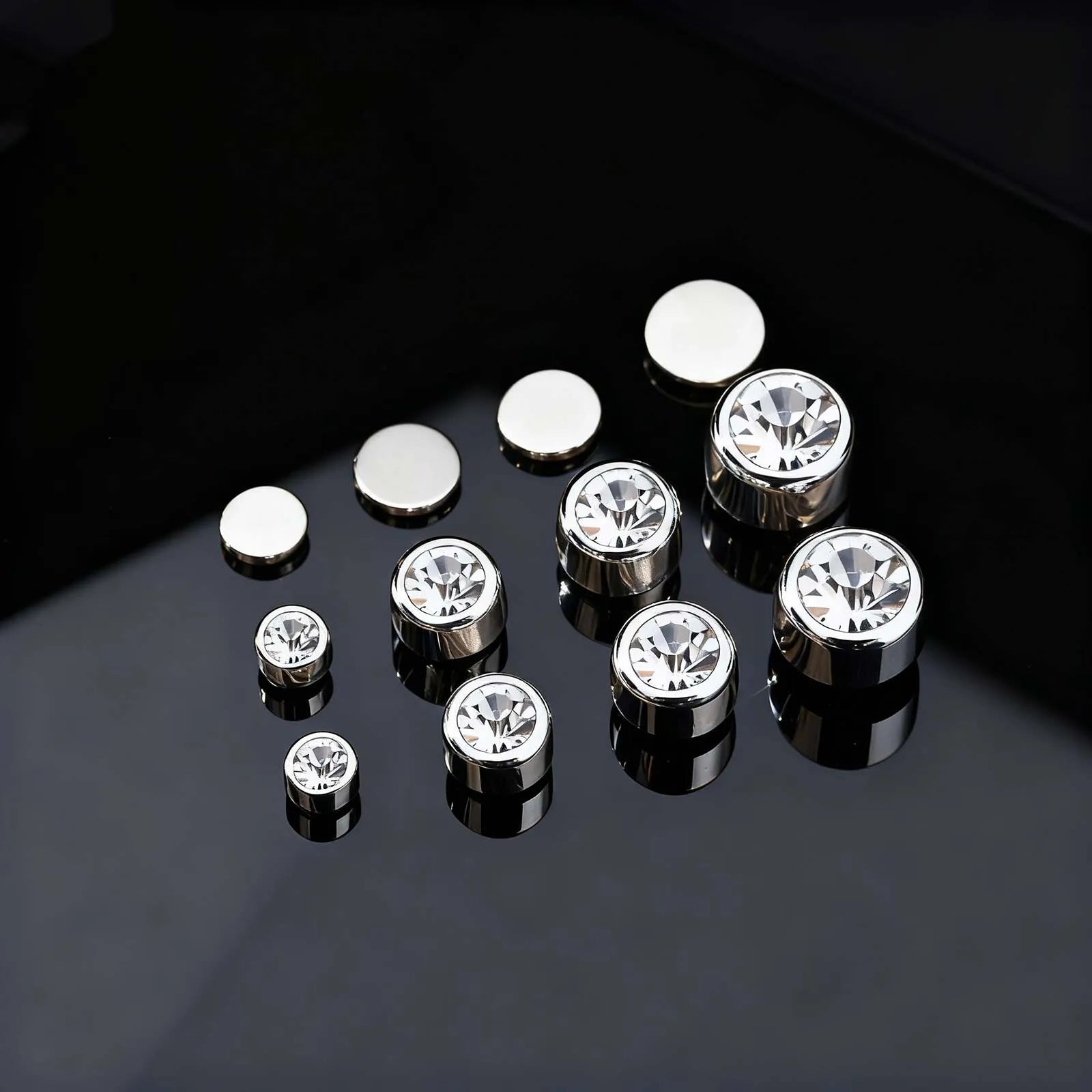 1 Pair Round Zircon Magnetic Ear Stud Clip Earrings for Men Women,Punk Round Zircon Magn detail view