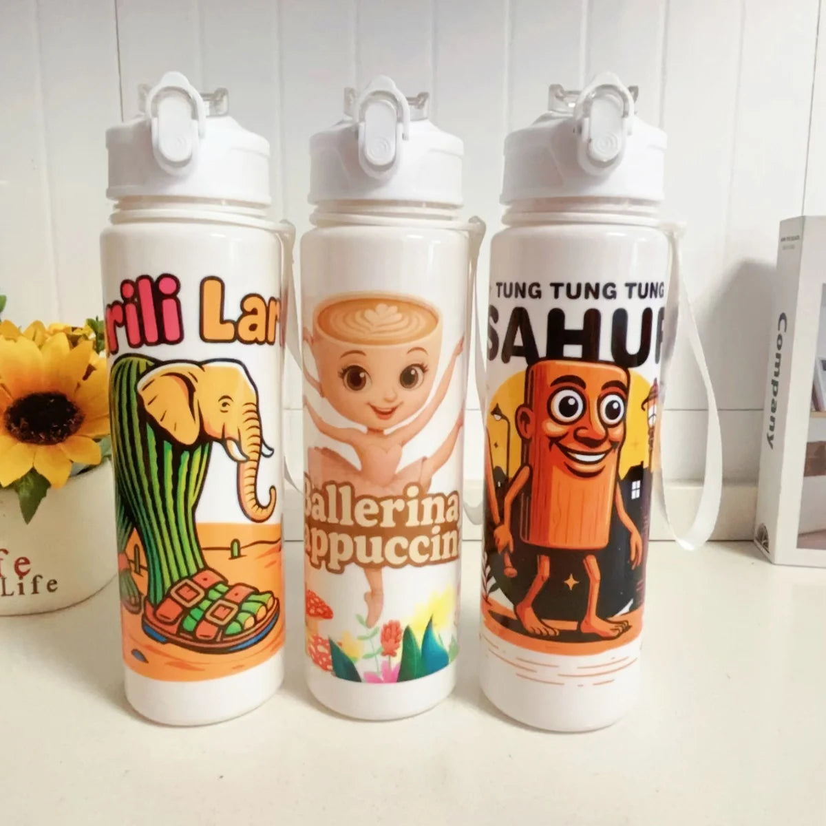 750ML Italian Brainrot Water Bottle Outdoor Drinking Cartoon Sports Cups Tung Tung Tung detail view