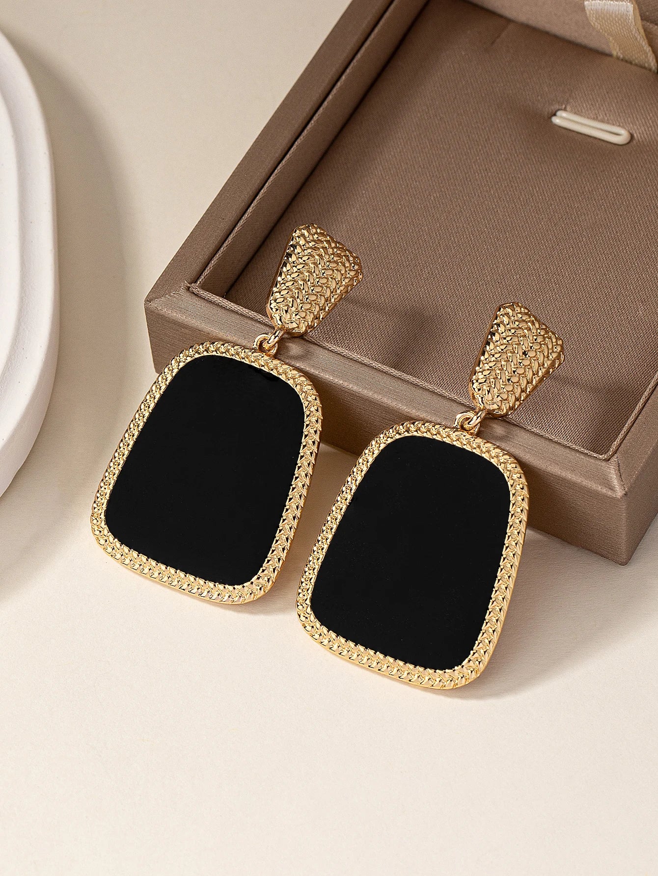 A Pair of Fashionable, Versatile, and Trendy Summer Earrings detail view