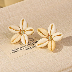 Bohemia Shell Stud Earring for Women Summer Beach Pearl Conch Drop Geometric Earring Gir detail view