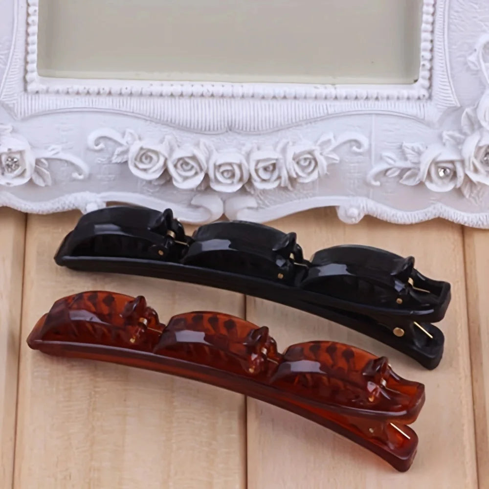 3 PCS Double Braiding Three-Word Clip Bangs Retro Style Hairpin Simple Hair Accessory close-up view