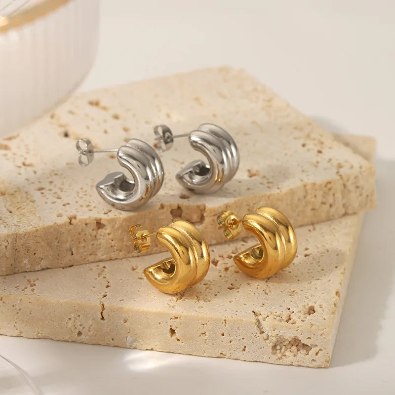 CARLIDANA Connected Double Ring CC Shape Gold Earrings | Stainless Steel PVD Gold Pla alternate view