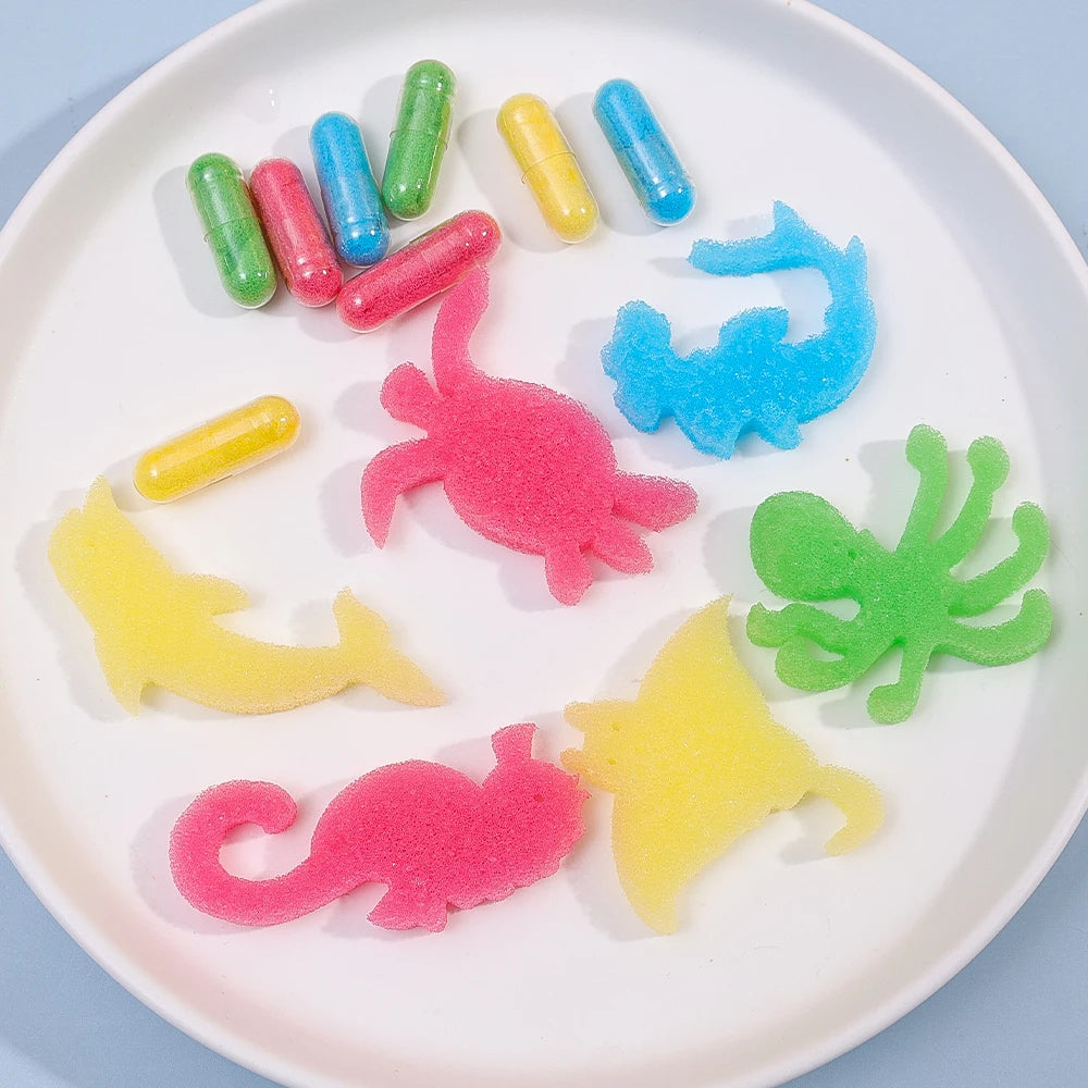 3Pcs Creative Soaking Water Expands To Large Sponge Capsule Toys Dinosaur Sea Animal S close-up view