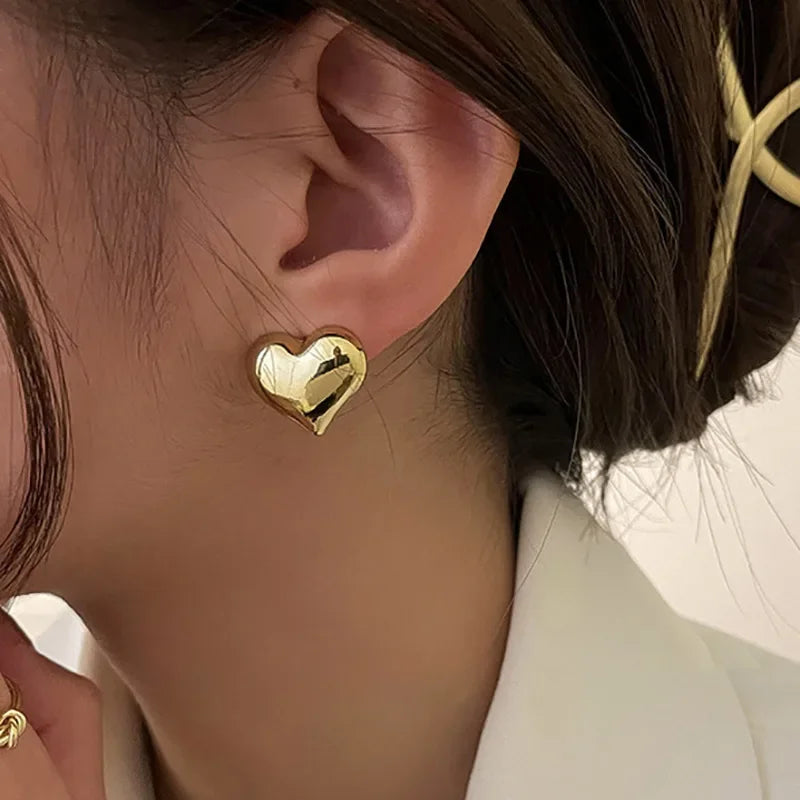 Gold Color Smooth Surface Love Heart Shaped Stud Earrings Women Minimalist Fashion Girl Wedding Brid