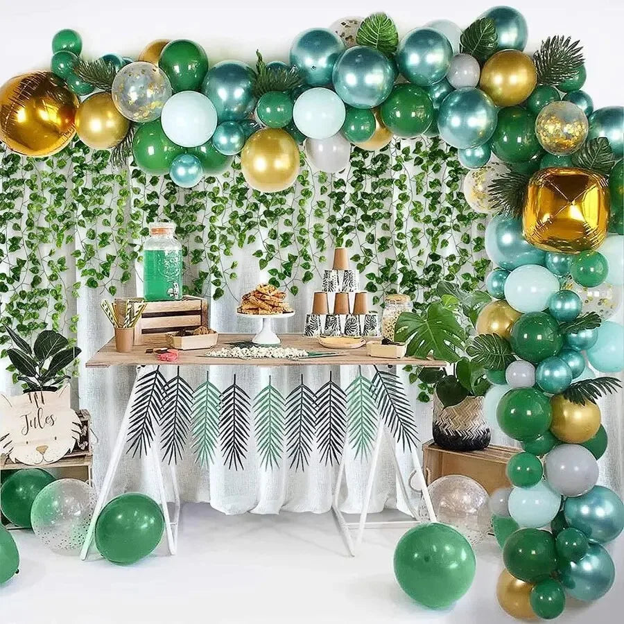 4/10M Artificial Plant Green Ivy Leaf Garland lifestyle view