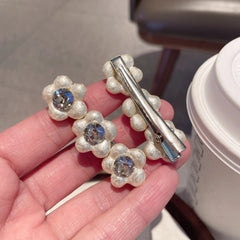 2Piece of Sweet Cute Korean Style Baroque Pearl Flower Clip Women Bangs Clip Elegant Duckbill Hair Rhinestone Accessory Pair Set