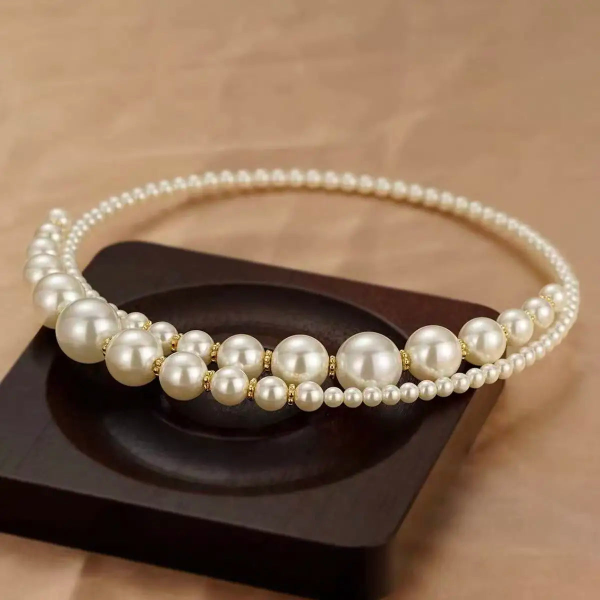 Taoya Vintage Imitation Pearl Collarbone Necklace | Women's Fashion Retro Jewelry additional angle