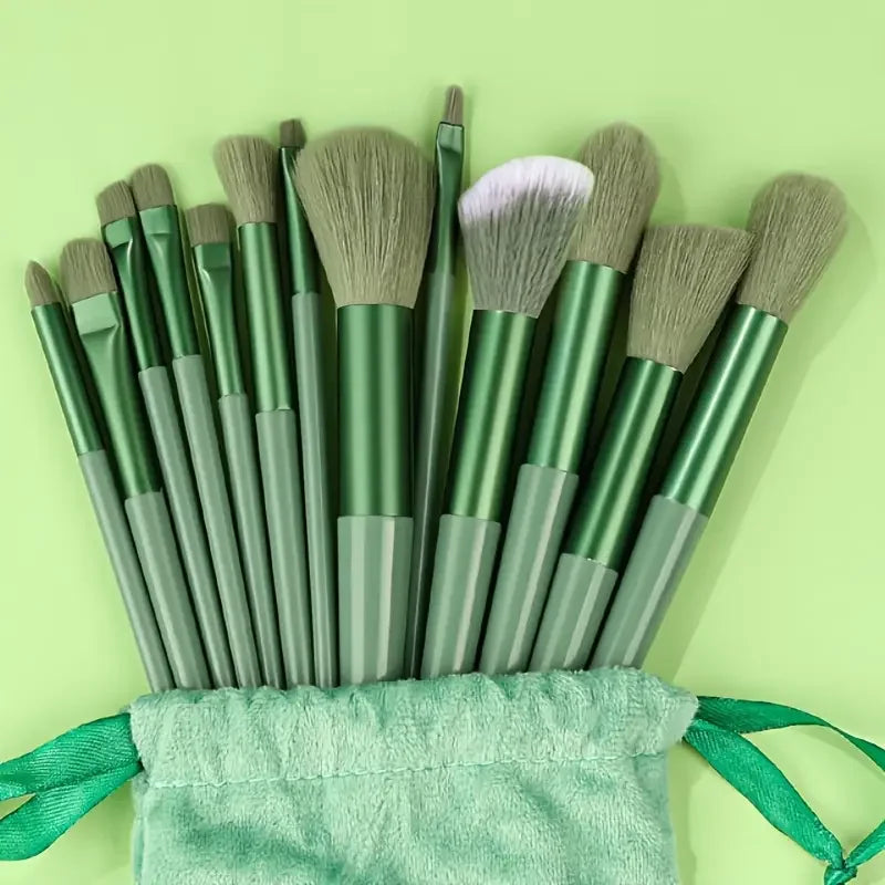 13-Piece Makeup Brush Set | Complete Eye Shadow, Concealer & Powder Brush Kit close-up view