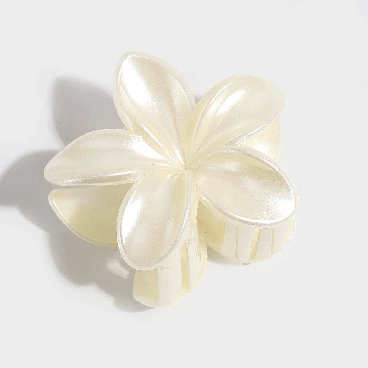 Korean Hawaiian Gradient Flower Hair Claw Clip For Women Girl Fashion Plastic Non Sli alternate view