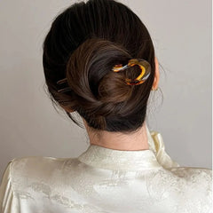 U-Shaped Hair Fork Fashion Tortoiseshell Acetate Hairpin Geometric Design Headwear Hair detail view