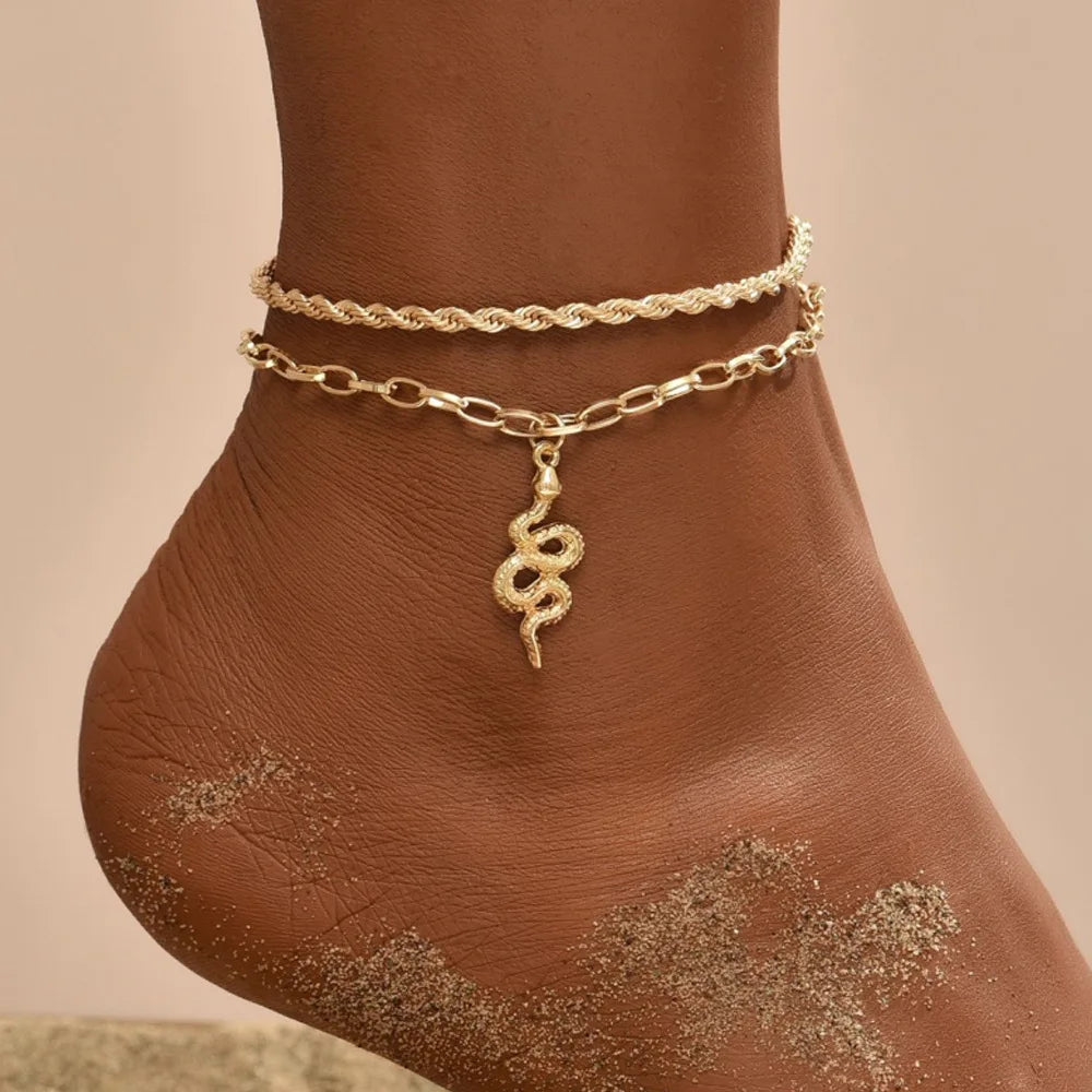Modyle New Fashion Bohemian Simulated Pearl Chain Wedding Anklet Bracelet for Women Go close-up view