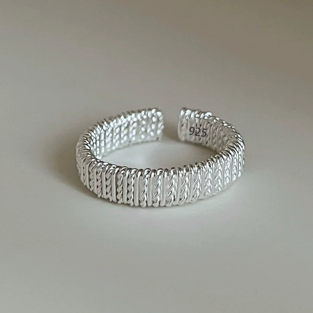 VENTFILLE 925 Sterling Silver Flower Lace Ring Korean Fashion Opening Inlaid CZ Adjustab detail view