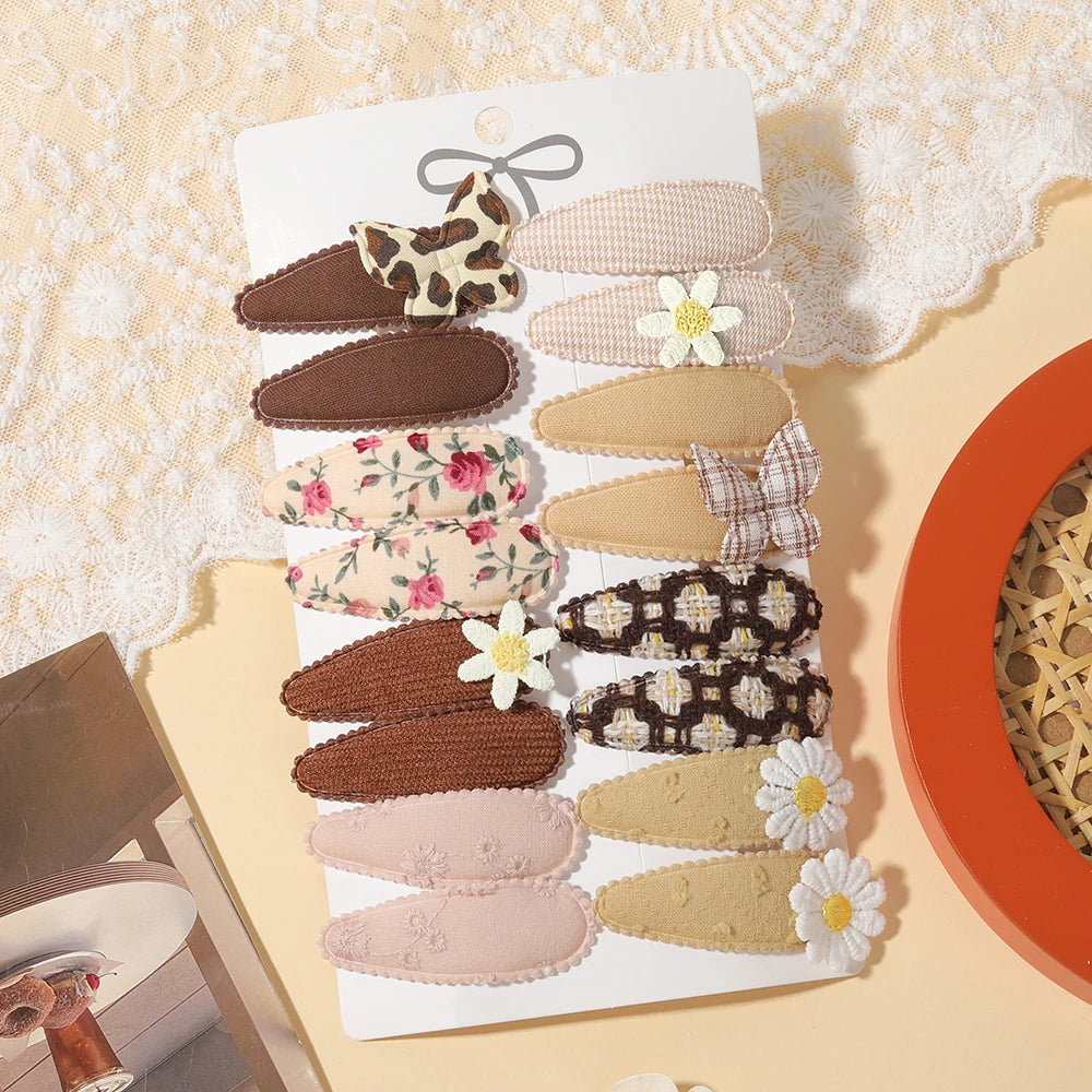 16PCS/Set of Fabric Printed Hair Clips Sweet and Cute BB Clips Fashionable Hair Accessories Children Baby Girls To Wear