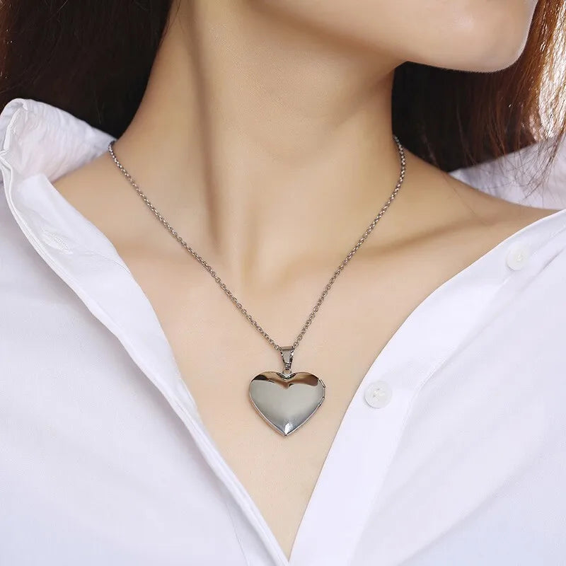 Vnox Light Heart Locket Pendants for Women Men Openable Photo Frame Glossy Stainless Ste detail view