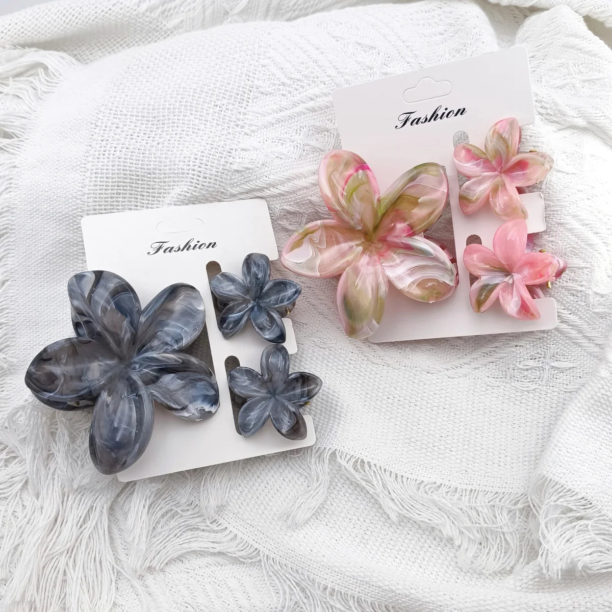 3/6/9/12PCS Hawaiian Gradient Flower Hair Claw Clip For Women Girl Fashion Plastic Non close-up view
