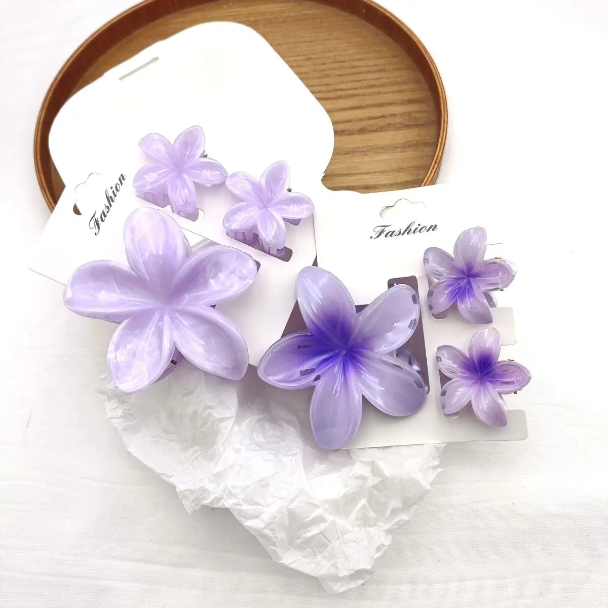 3/6/9/12PCS Hawaiian Gradient Flower Hair Claw Clip For Women Girl Fashion Plastic No lifestyle view