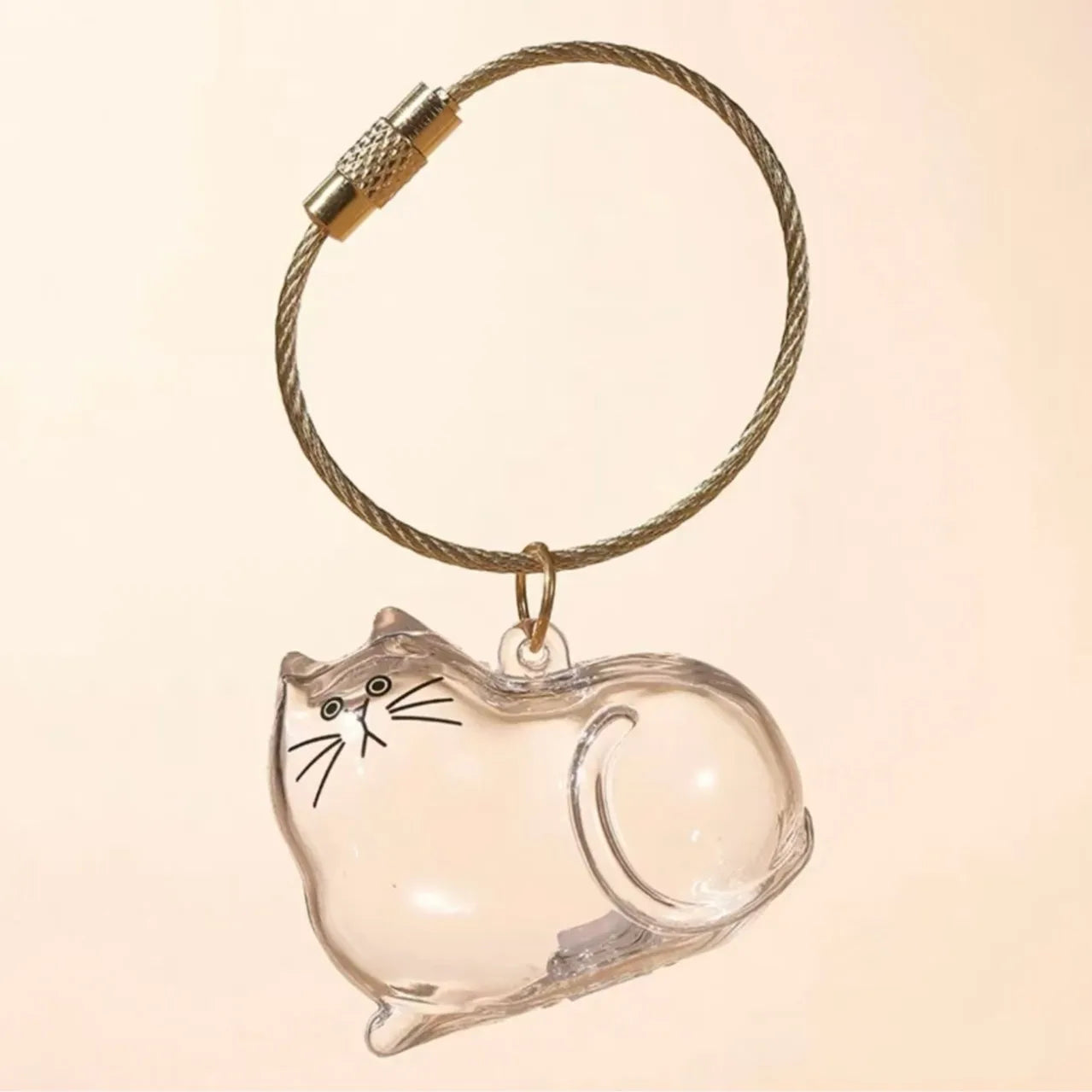 Hanging Pet Hair Storage Container Handmade Cat Fur/Dog Hair Memorial Resin Keychain lifestyle view