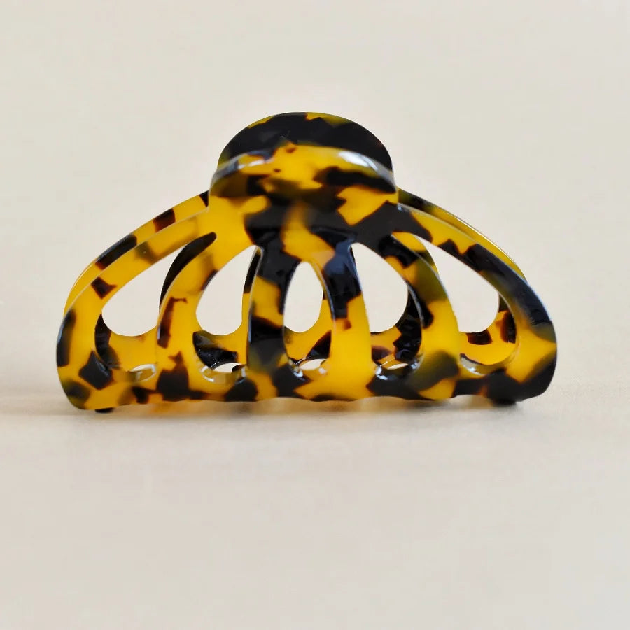 1PC Women's Acetate Hollow Claw Premium Hair Accessories Back Head Bun Shark Clip Non-Slip Hair Clip Holiday Gift Casual