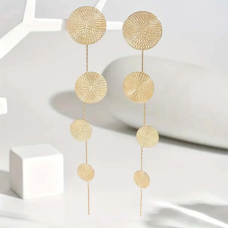 Vintage Metal Round Long Tassel Drop Earrings for Women Exaggerated Black Geometric Circ detail view
