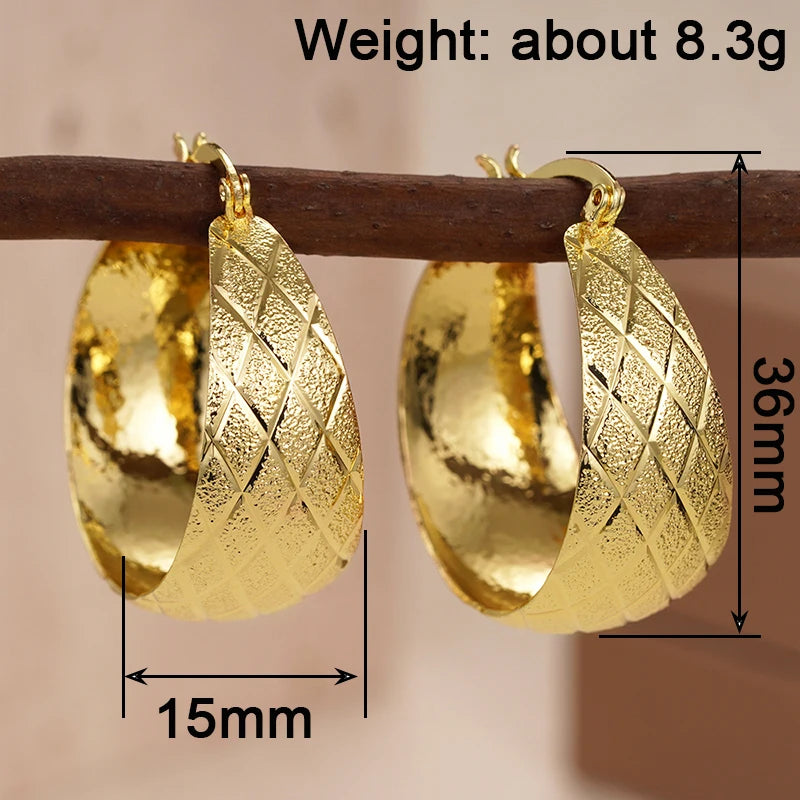 Huitan Charming Women Hoop Earrings Gold Color Metal Luxury Accessories Fashion Graceful detail view