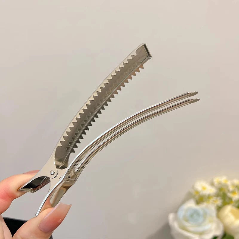 Korean Women Elegant Hair Clips Barrettes for Girls Metal Hair Claws Hairpin Bangs Du lifestyle view