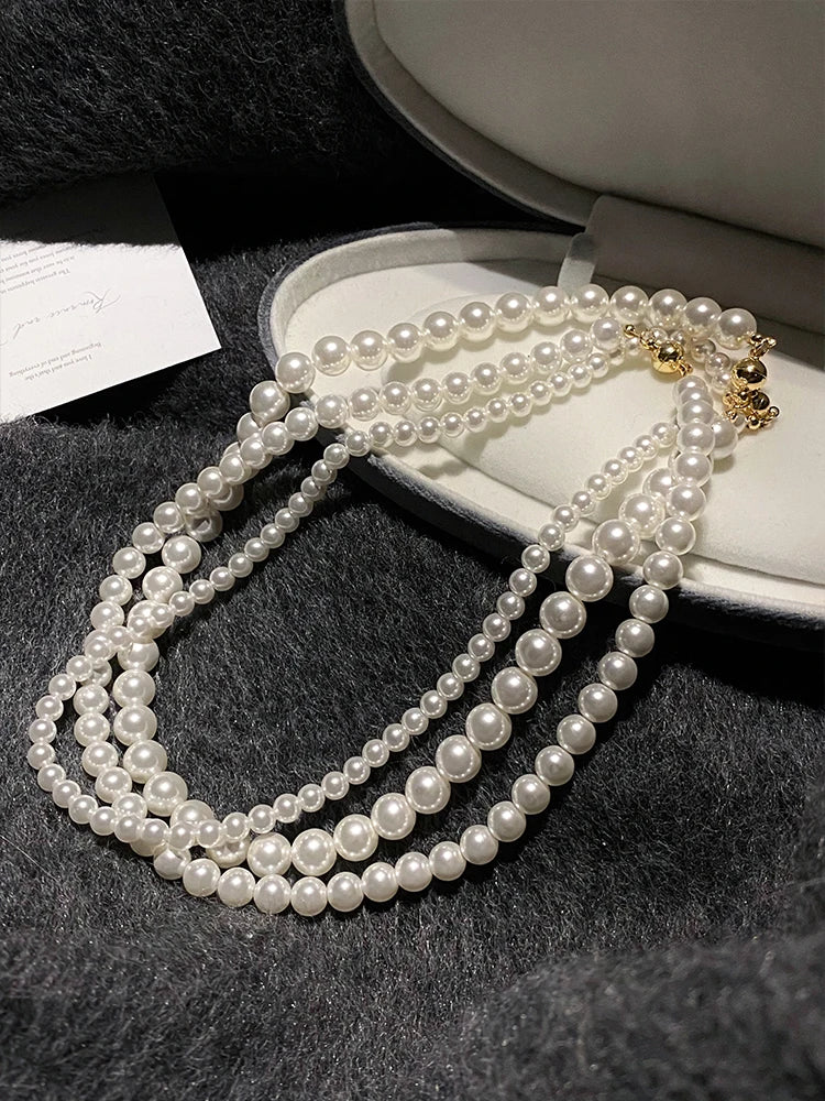 Girl’s Imitation Pearl Magnetic Round Buckle Beaded Choker Necklace | Elegant Collarbone detail view